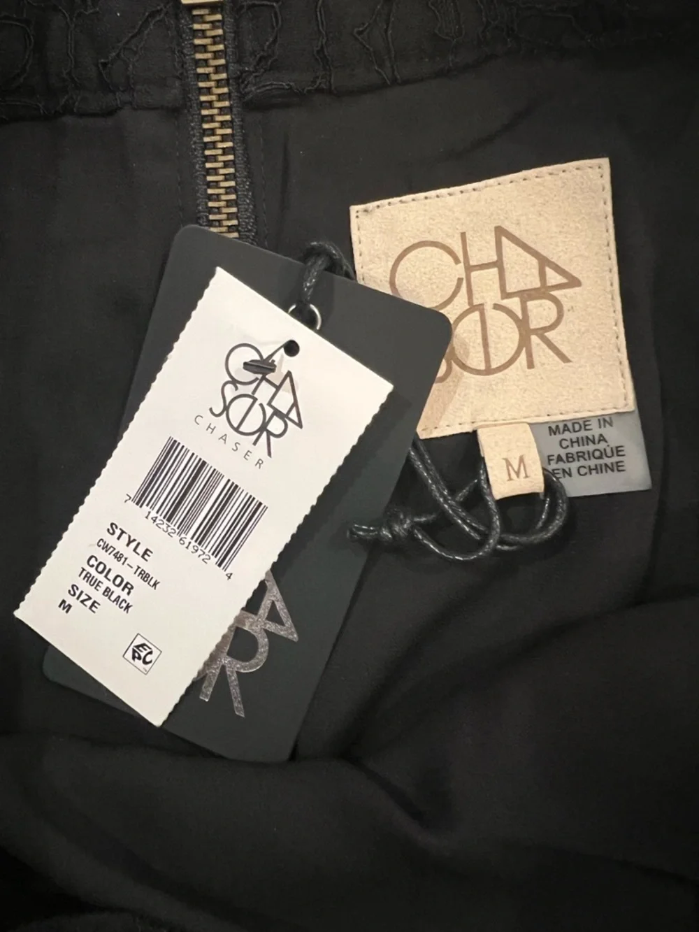 Chaser nwt black
